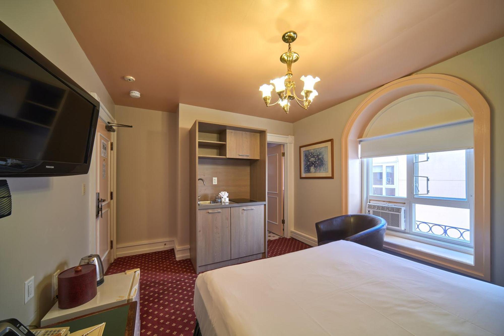 The Bedford Regency Hotel Victoria Extérieur photo