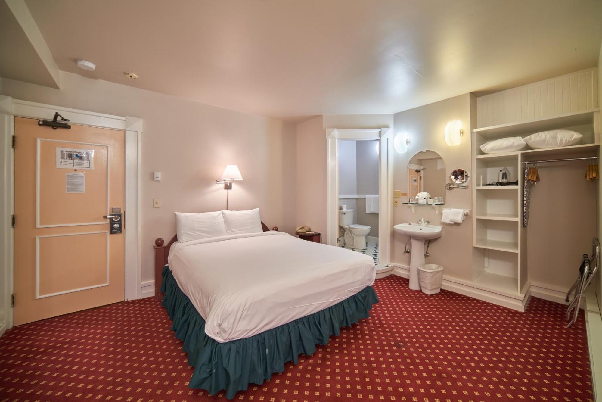 The Bedford Regency Hotel Victoria Extérieur photo