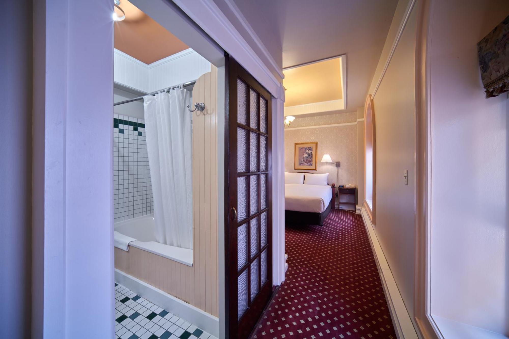 The Bedford Regency Hotel Victoria Extérieur photo